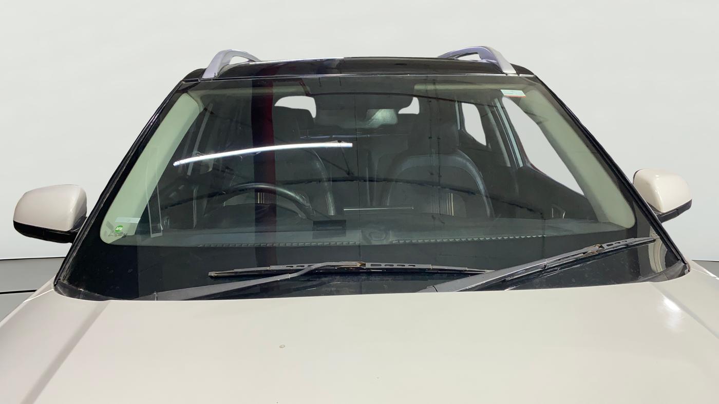 2019 Hyundai VENUE SX(O) 1.4 CRDI, Diesel, Manual, 64,290 km, Front Windshield