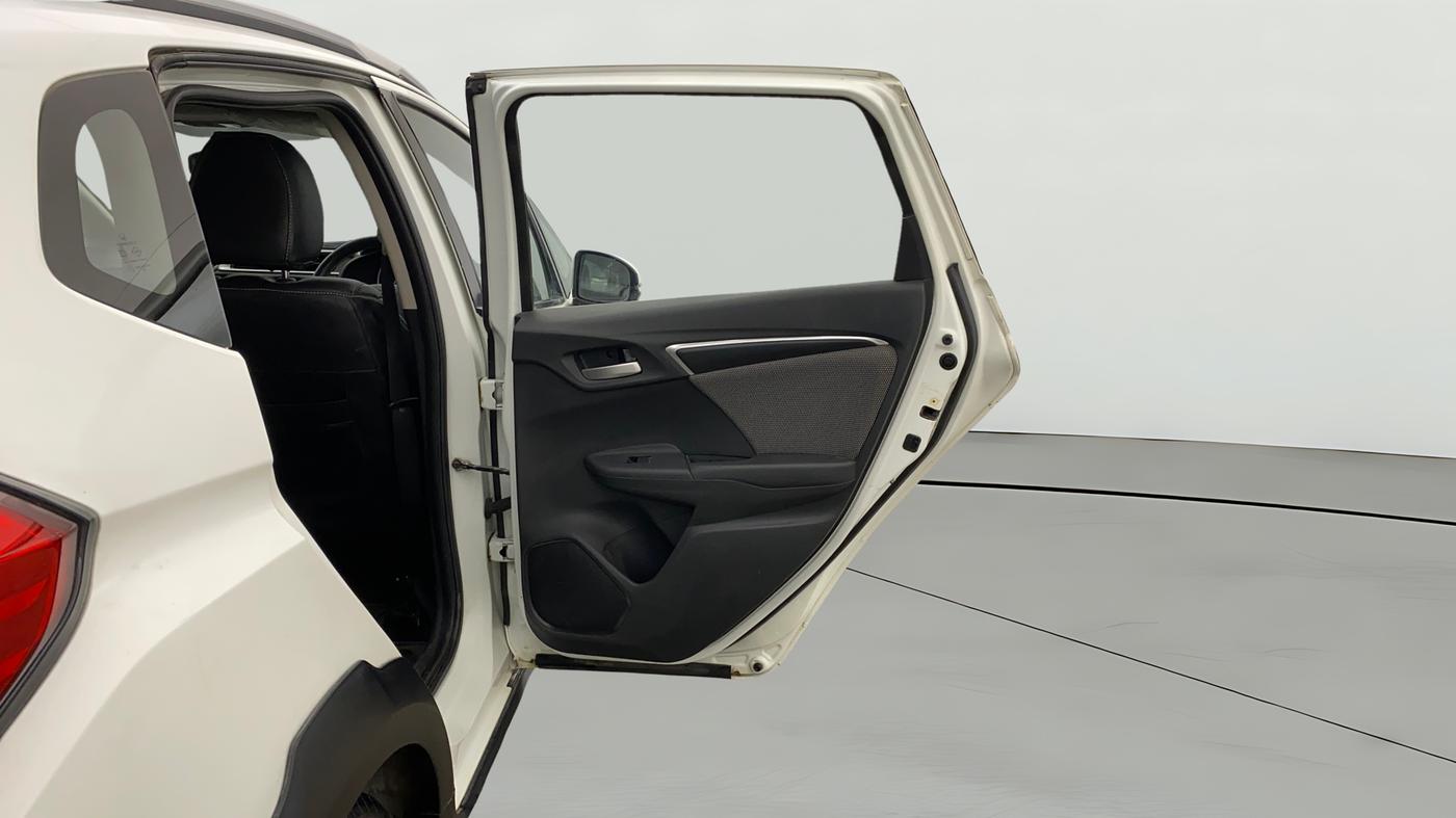2018 Honda WR-V 1.2L I-VTEC VX MT, CNG, Manual, 1,03,667 km, RHS Rear Door