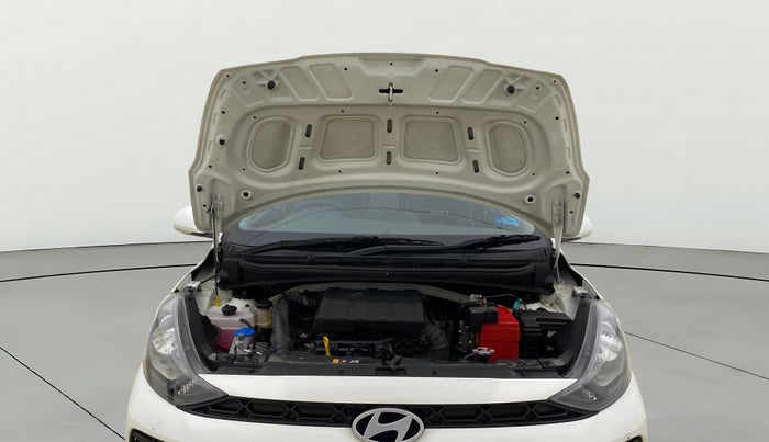 2023 Hyundai AURA SX 1.2, Petrol, Manual, 18,982 km, Open Bonet