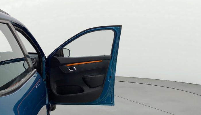 2021 Renault Kwid CLIMBER 1.0 AMT (O), Petrol, Automatic, 13,513 km, RHS Front Door