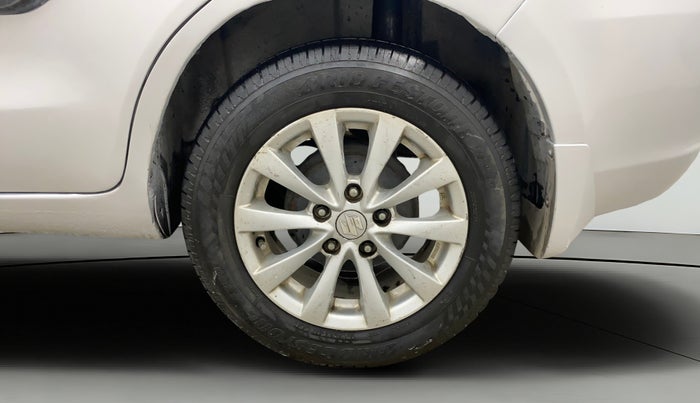 2013 Maruti Ertiga ZXI, Petrol, Manual, 70,324 km, Left Rear Wheel