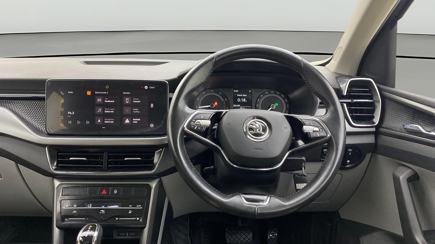 2022 Skoda KUSHAQ AMBITION 1.0L TSI AT, Petrol, Automatic, 24,994 km, Steering Wheel Close Up
