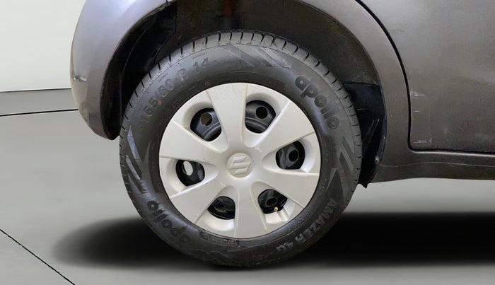 2014 Maruti Ritz VXI, Petrol, Manual, 39,724 km, Right Rear Wheel