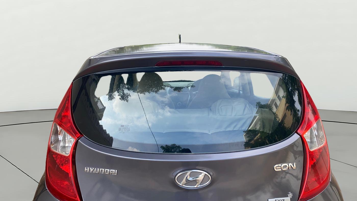 2014 Hyundai Eon ERA +, Petrol, Manual, 1,05,008 km, Rear Windshield