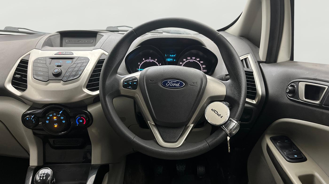 2015 Ford Ecosport TREND 1.5L PETROL, Petrol, Manual, 1,16,023 km, Steering Wheel Close Up
