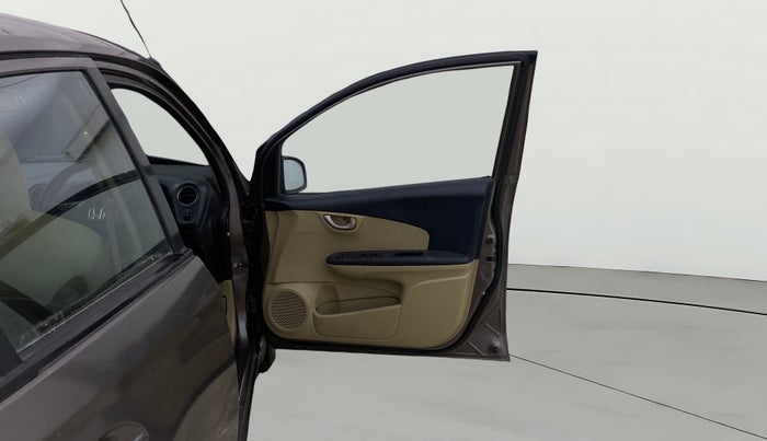 2015 Honda Brio VX AT, Petrol, Automatic, 66,331 km, RHS Front Door