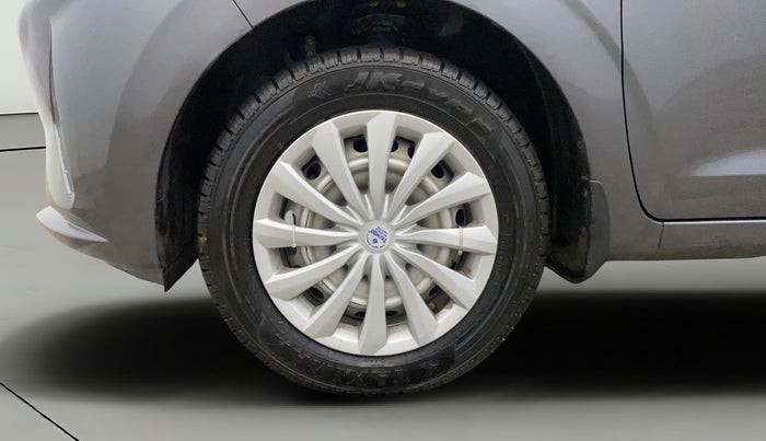 2021 Hyundai AURA E 1.2, Petrol, Manual, 46,871 km, Left Front Wheel