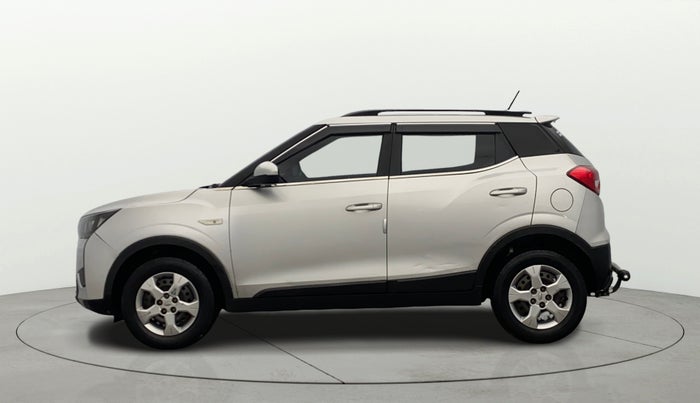 2019 Mahindra XUV300 W6 1.5 DIESEL, Diesel, Manual, 88,443 km, Left Side