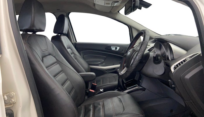 2016 Ford Ecosport TITANIUM 1.5L DIESEL, Diesel, Manual, 82,484 km, Right Side Front Door Cabin