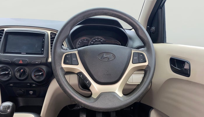 2020 Hyundai NEW SANTRO MAGNA 1.1 CORPORATE EDITION, Petrol, Manual, 26,336 km, Steering Wheel Close Up