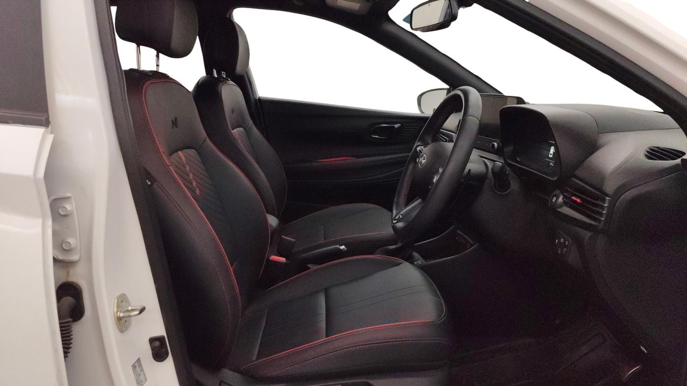 2024 Hyundai NEW I20 N LINE N8 1.0 TURBO DCT, Petrol, Automatic, 2,576 km, Right Side Front Door Cabin