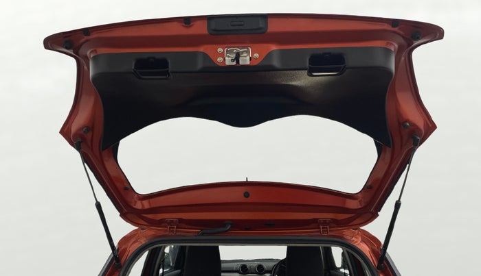 2020 Maruti Swift VXI, Petrol, Manual, 28,532 km, Boot Door Open