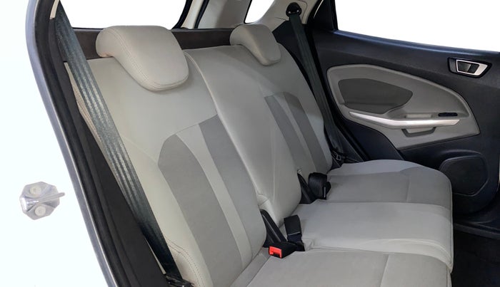 2016 Ford Ecosport TREND+ 1.5L DIESEL, Diesel, Manual, 84,622 km, Right Side Rear Door Cabin