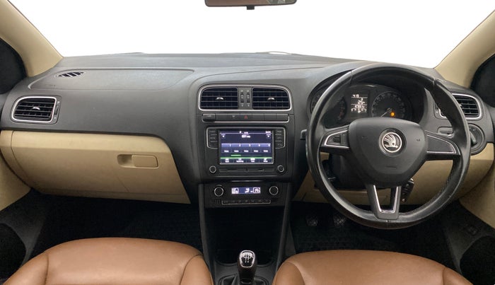 2019 Skoda Rapid AMBITION 1.5 TDI, Diesel, Manual, 1,27,783 km, Dashboard