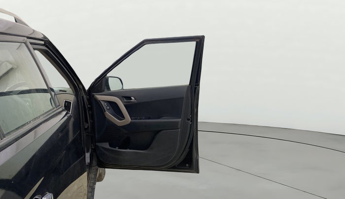 2015 Hyundai Creta SX PLUS AT 1.6 DIESEL, Diesel, Automatic, 1,28,098 km, RHS Front Door