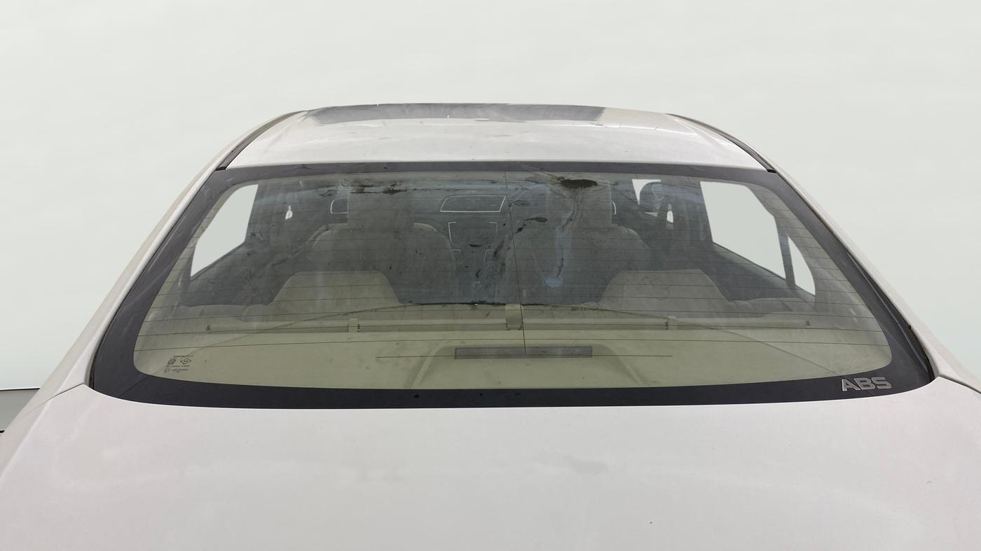 2015 Maruti Ciaz ZXI, Petrol, Manual, 93,729 km, Rear Windshield