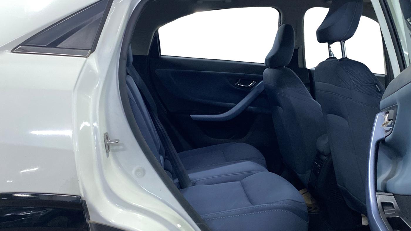 2024 Tata Curvv Creative Plus S 1.2 Petrol 6MT, Petrol, Manual, 12,843 km, Right Side Rear Door Cabin