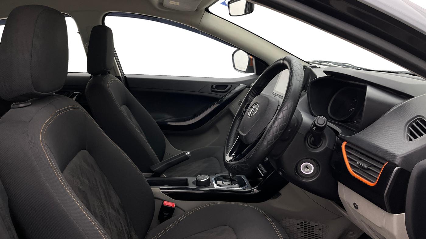 2019 Tata NEXON KRAZ PLUS AMT PETROL, Petrol, Automatic, 29,883 km, Right Side Front Door Cabin