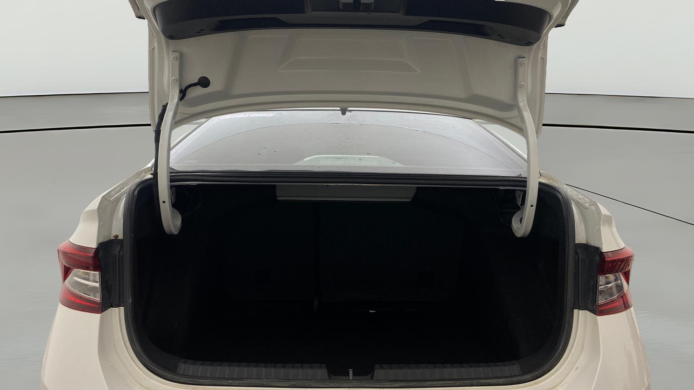 2023 Skoda SLAVIA AMBITION 1.0L TSI AT, Petrol, Automatic, 26,720 km, Boot Open Zoomed View