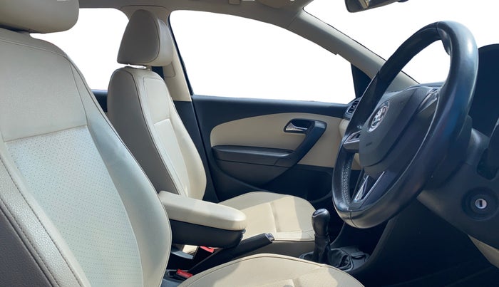 2018 Skoda Rapid STYLE 1.6 MPI, Petrol, Manual, 78,470 km, Right Side Front Door Cabin