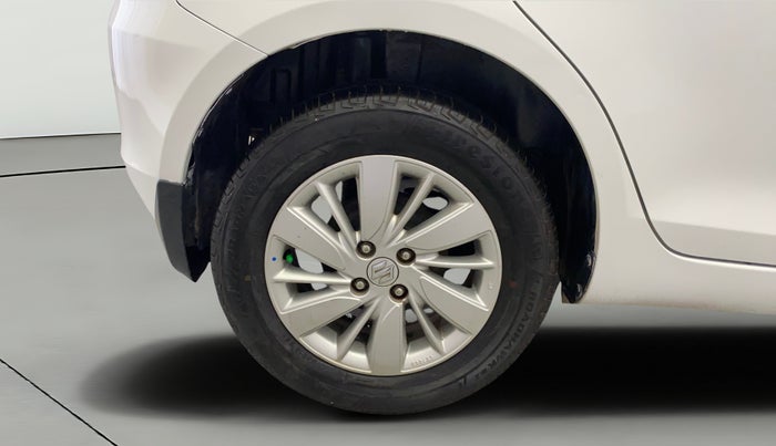 2015 Maruti Swift ZXI, Petrol, Manual, 1,19,459 km, Right Rear Wheel