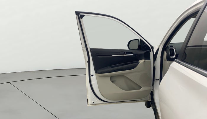 2022 KIA SONET HTX 1.5, Diesel, Manual, 36,562 km, LHS Front Door