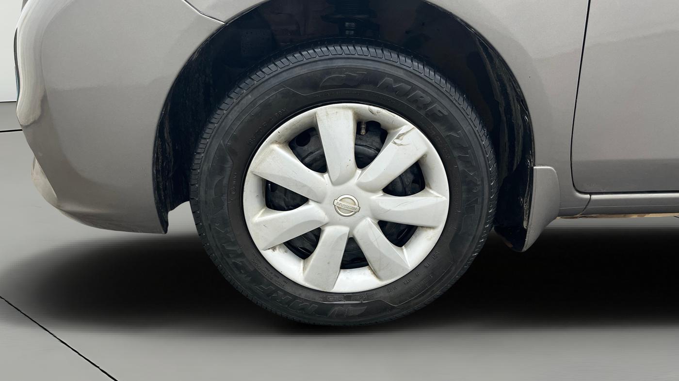 2013 Nissan Sunny XL, Petrol, Manual, 76,972 km, Left Front Wheel