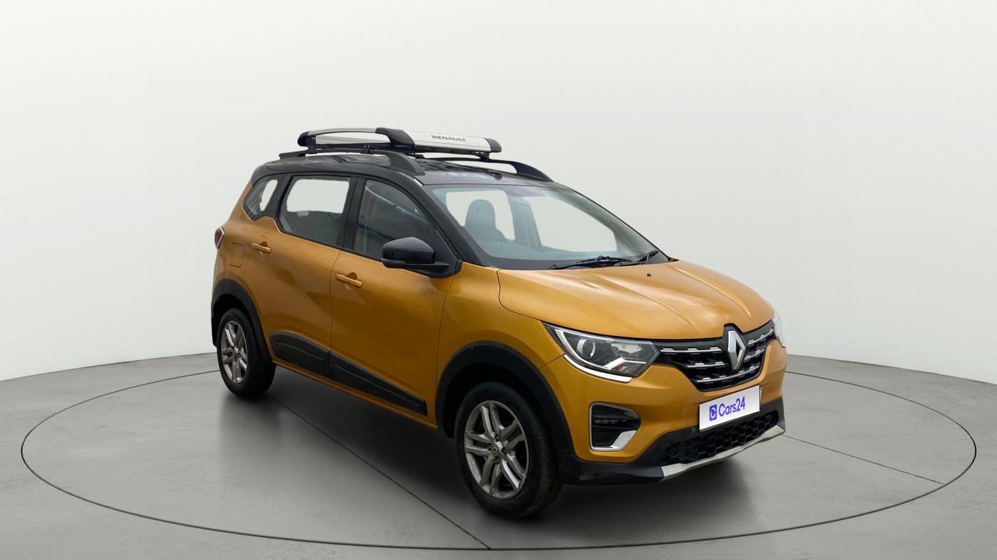 2022 Renault TRIBER RXZ, Petrol, Manual, 62,909 km, Right Front Diagonal