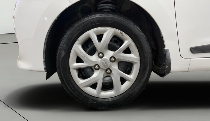 2019 Hyundai Grand i10 SPORTZ 1.2 KAPPA VTVT, Petrol, Manual, 31,104 km, Left Front Wheel