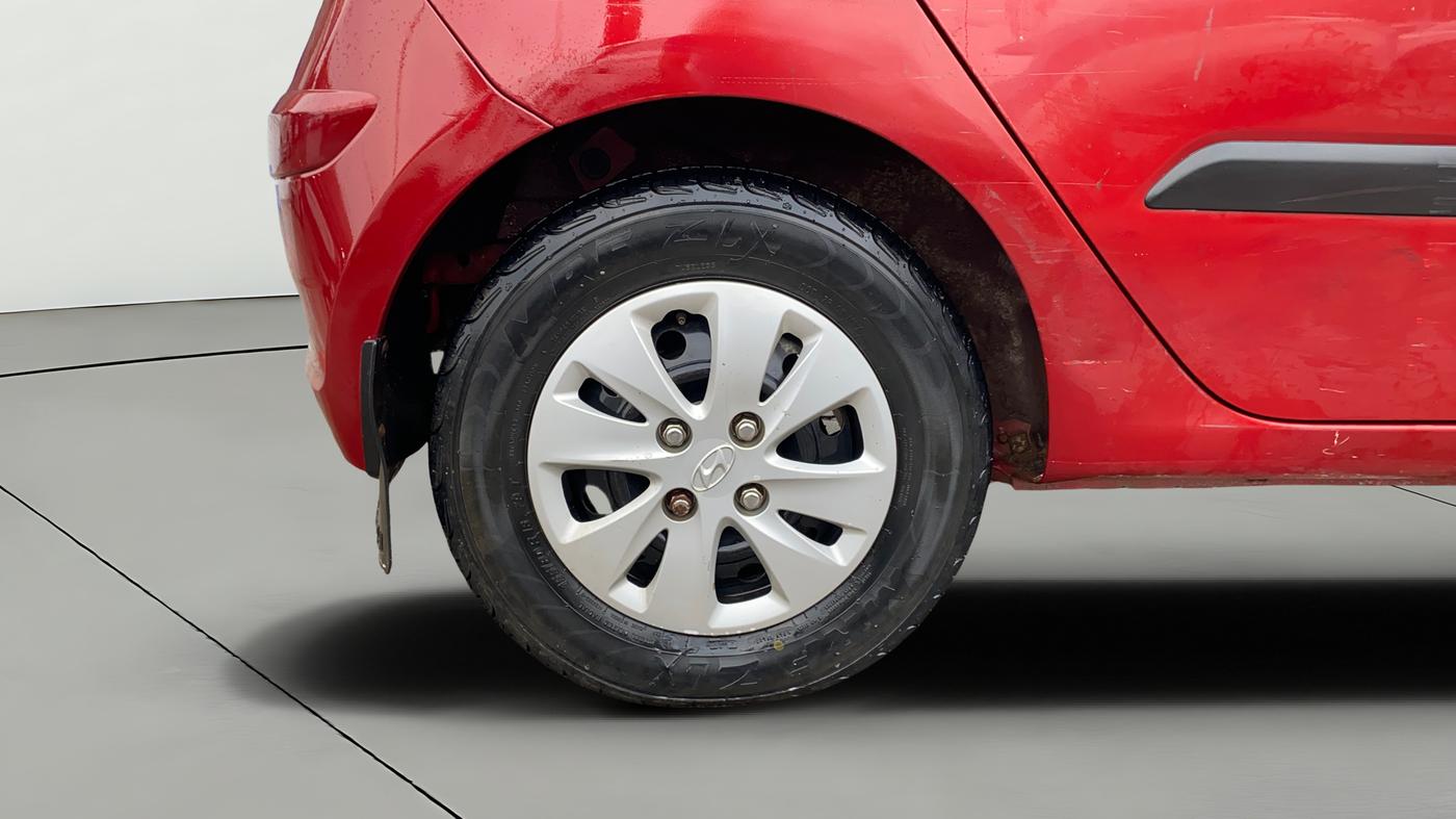 2012 Hyundai i10 MAGNA 1.2, Petrol, Manual, 29,438 km, Right Rear Wheel