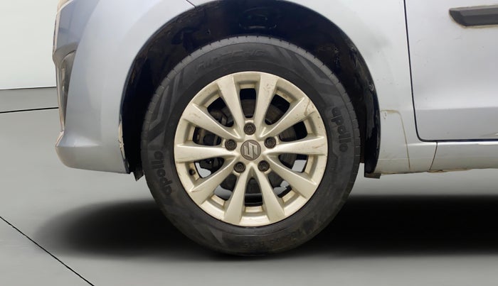 2013 Maruti Ertiga ZXI, Petrol, Manual, 75,203 km, Left Front Wheel