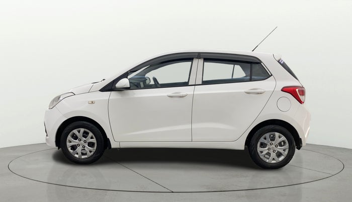 2015 Hyundai Grand i10 MAGNA 1.2 KAPPA VTVT, CNG, Manual, 1,13,214 km, Left Side
