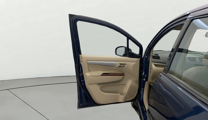 2015 Maruti Ertiga VXI CNG, CNG, Manual, 1,34,238 km, LHS Front Door