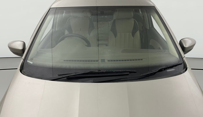 2013 Skoda Rapid ELEGANCE 1.6 MPI MT, Petrol, Manual, 76,819 km, Front Windshield