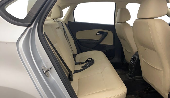 2019 Volkswagen Vento HIGHLINE PLUS 1.5 AT, Diesel, Automatic, 62,097 km, Right Side Rear Door Cabin