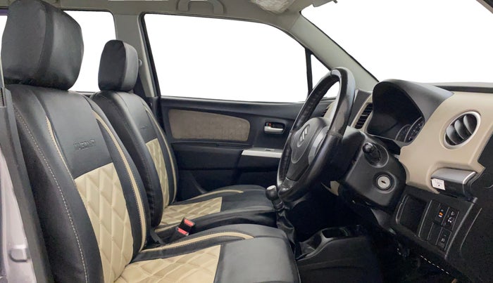 2014 Maruti Wagon R 1.0 VXI, Petrol, Manual, 18,737 km, Right Side Front Door Cabin