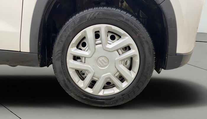 2021 Maruti Vitara Brezza LXI, Petrol, Manual, 28,215 km, Right Front Wheel