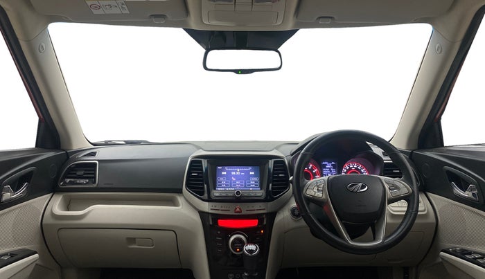 2021 Mahindra XUV300 W8 (O) 1.2 PETROL, Petrol, Manual, 42,423 km, Dashboard
