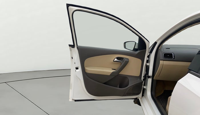 2018 Volkswagen Vento HIGHLINE PLUS 1.2 AT 16 ALLOY, Petrol, Automatic, 67,028 km, LHS Front Door