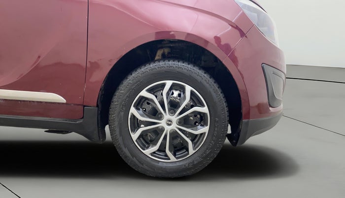 2018 Mahindra MARAZZO M4 7 STR, Diesel, Manual, 1,09,601 km, Right Front Wheel