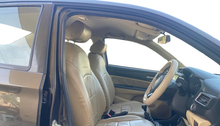 2018 Honda Amaze 1.2L I-VTEC VX, Petrol, Manual, 75,906 km, Right Side Front Door Cabin