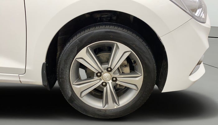 2018 Hyundai Verna 1.6 VTVT SX, Petrol, Manual, 86,880 km, Right Front Wheel