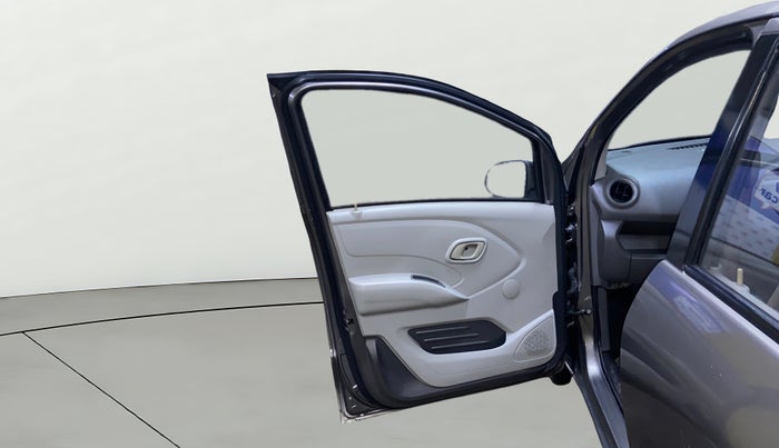 2016 Datsun Redi Go T (O), Petrol, Manual, 42,921 km, LHS Front Door