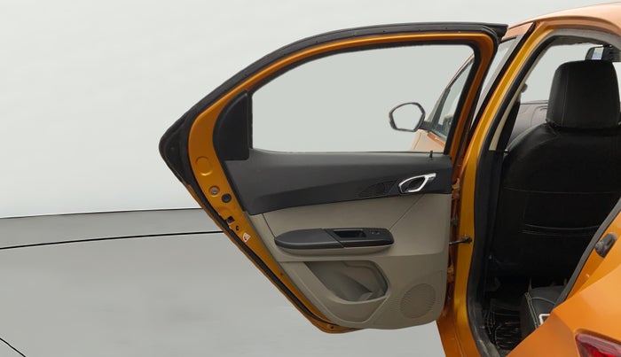 2016 Tata Tiago XZ PETROL, Petrol, Manual, 35,560 km, LHS Rear Door