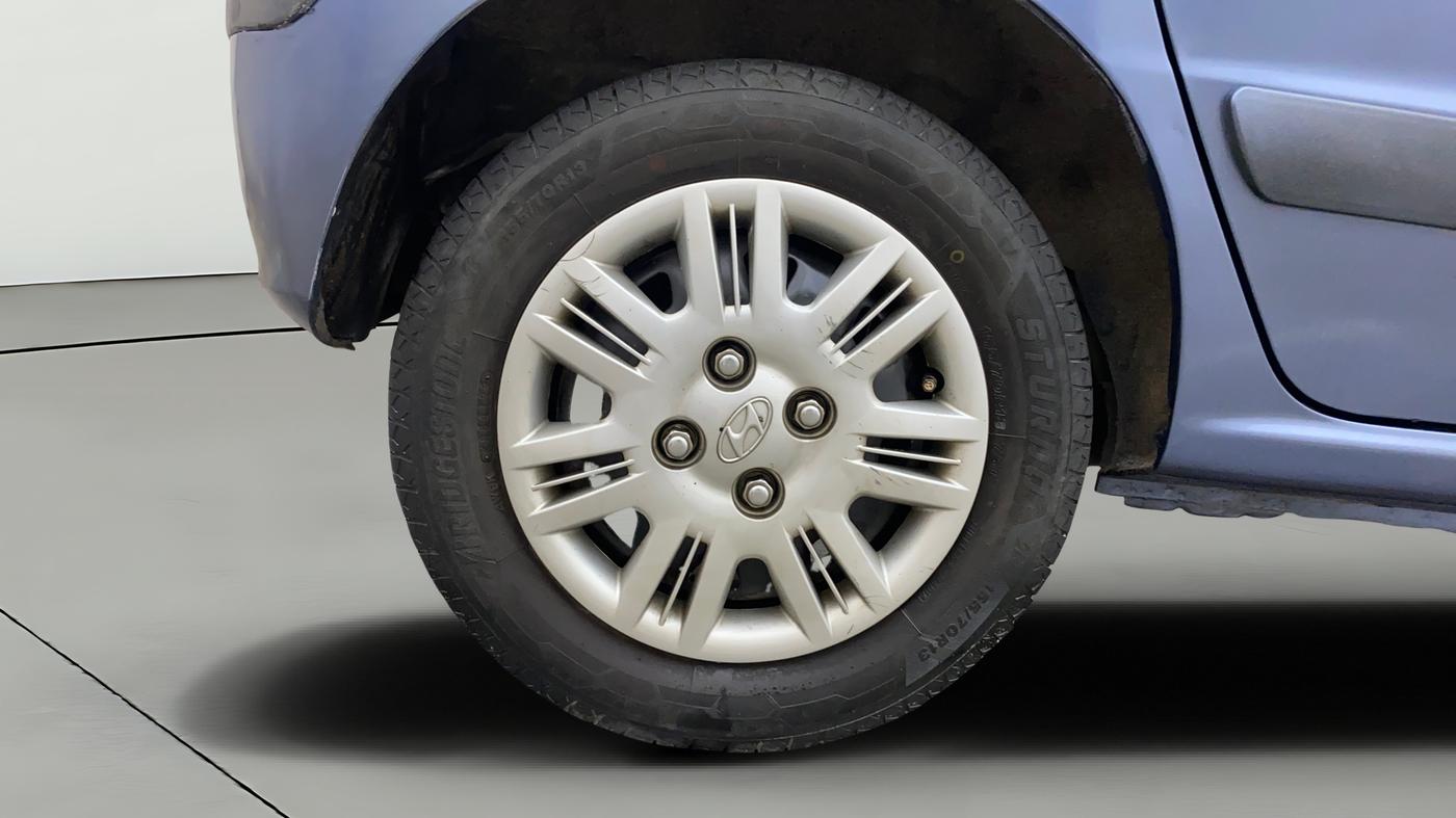 2013 Hyundai Santro Xing GLS, Petrol, Manual, 64,321 km, Right Rear Wheel