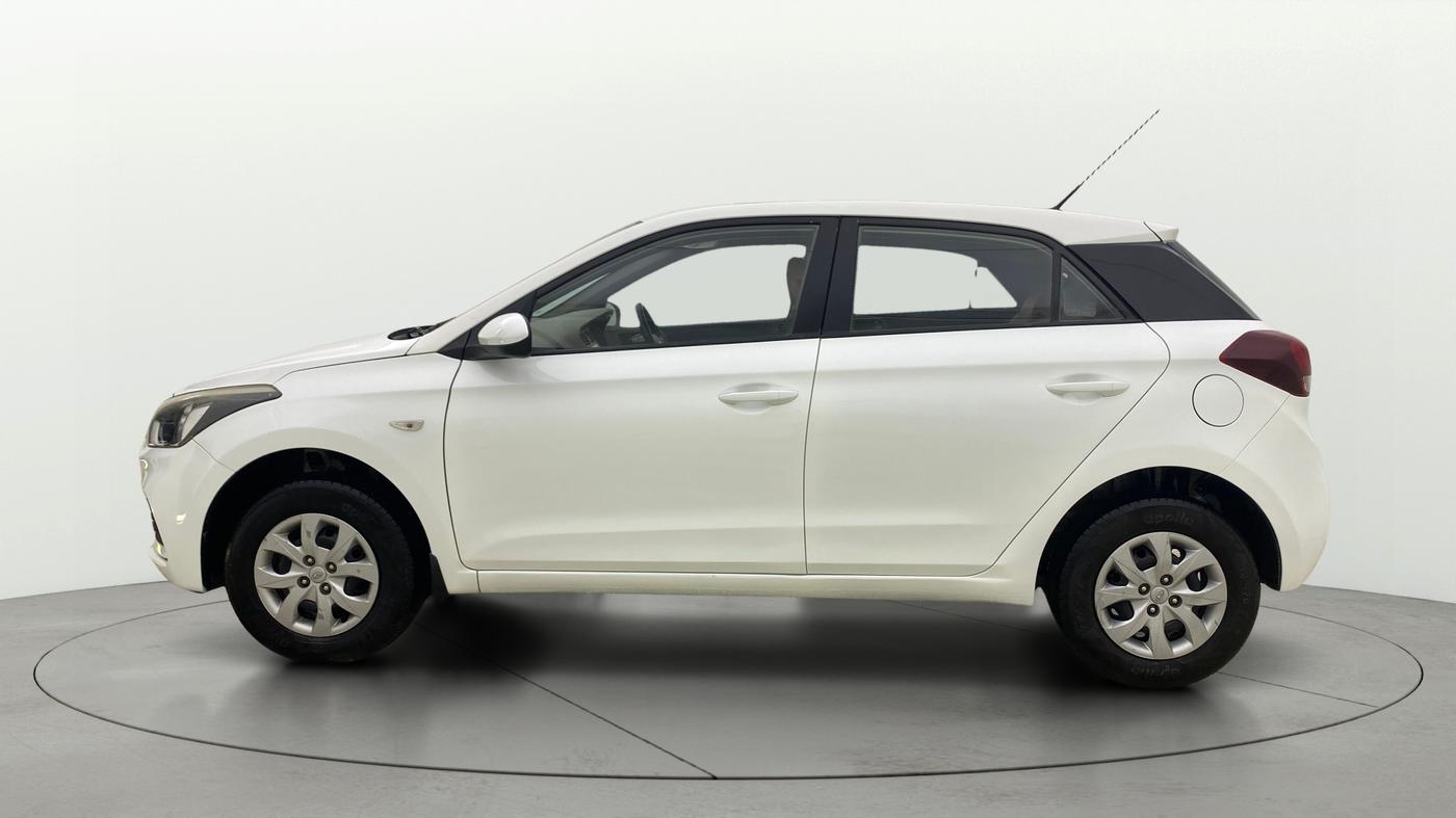2018 Hyundai Elite i20 MAGNA EXECUTIVE 1.2, Petrol, Manual, 49,116 km, Left Side