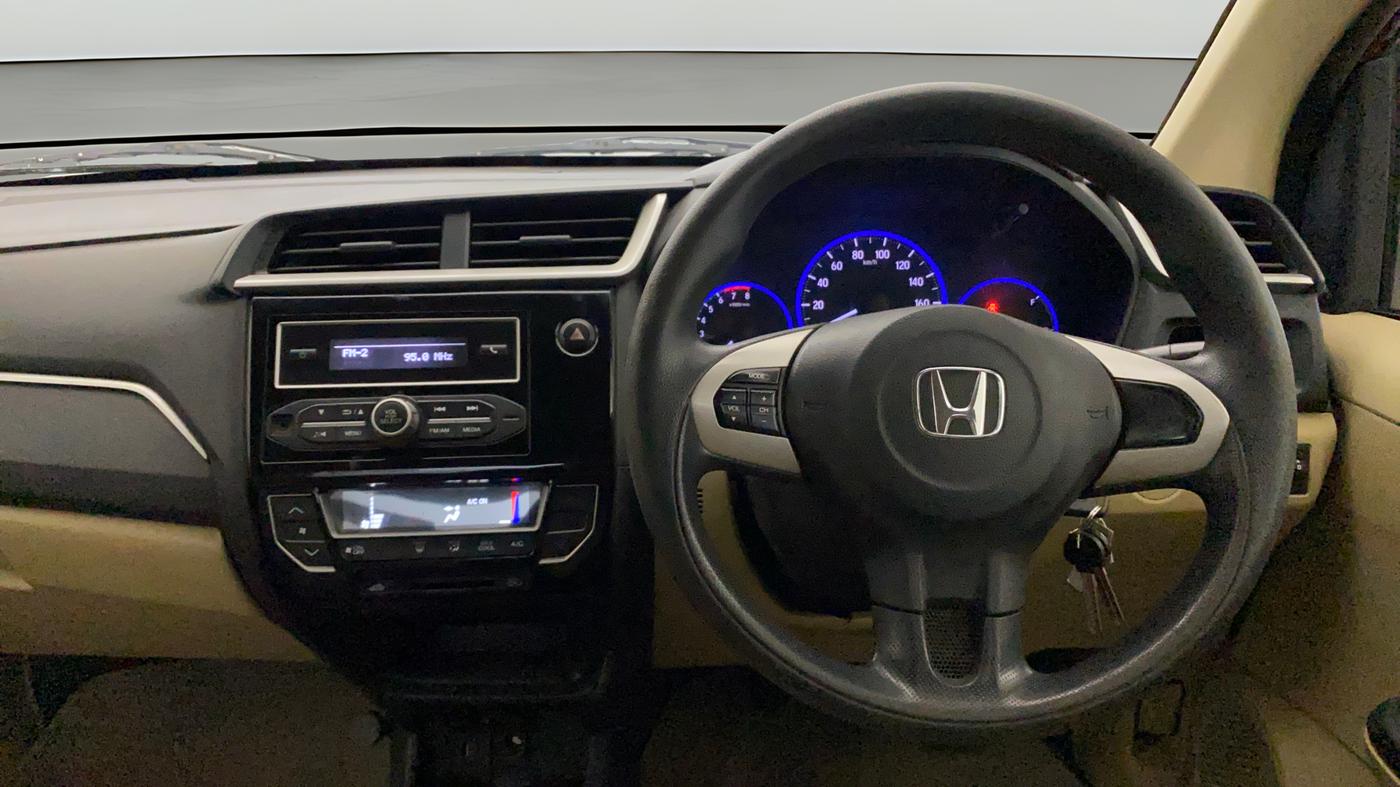 2017 Honda Amaze 1.2L I-VTEC S, Petrol, Manual, 41,461 km, Steering Wheel Close Up