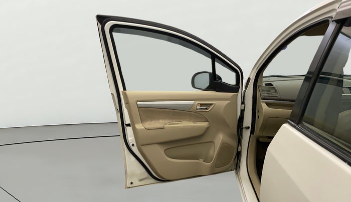 2013 Maruti Ertiga VXI, Petrol, Manual, 39,114 km, LHS Front Door