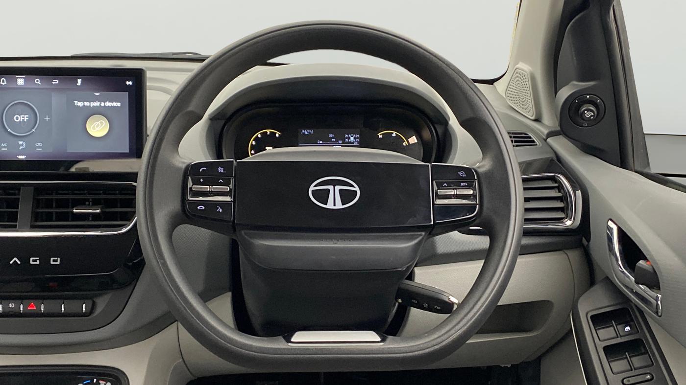 2025 Tata Tiago XZ PLUS PETROL, Petrol, Manual, 4,649 km, Steering Wheel Close Up