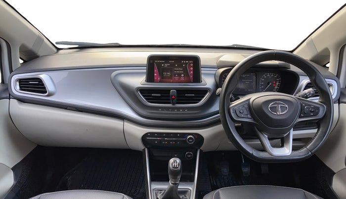 2023 Tata ALTROZ XZ PLUS PETROL, Petrol, Manual, 10,089 km, Dashboard